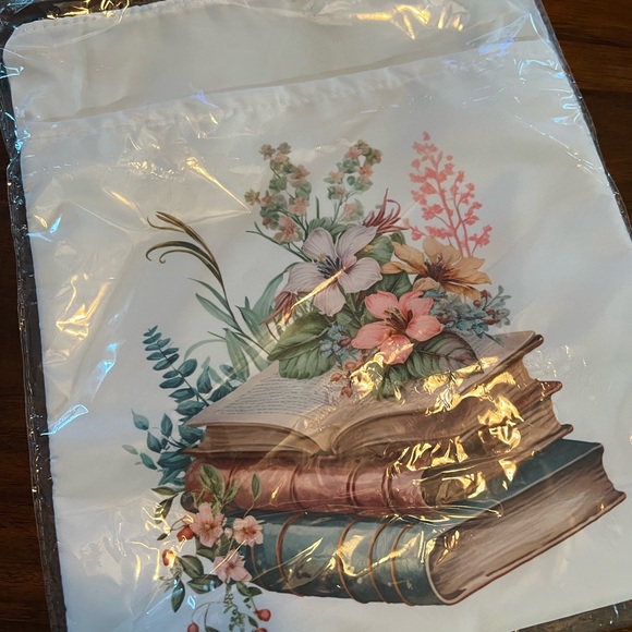 Zippered Waterproof Book Sleeve. Floral Bookish Delight Design. NEW - Picture 7 of 7